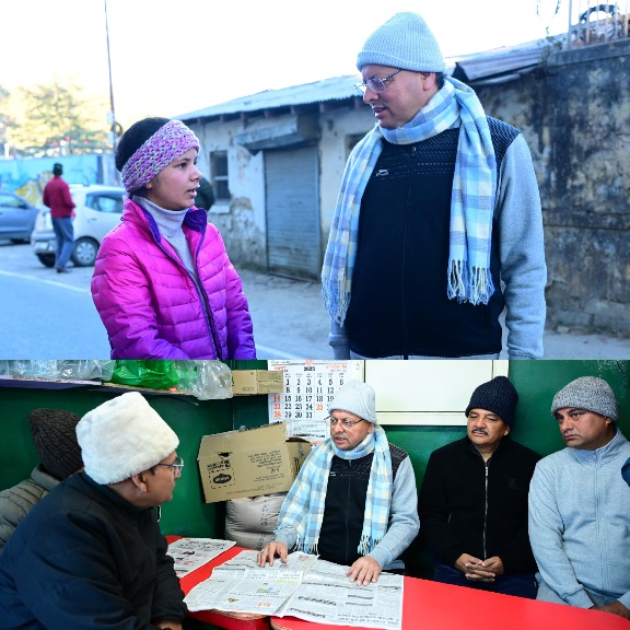 सीएम धामी ने रानीखेत में किया प्रातःकालीन भ्रमण, ग्रामीणों व पर्यटकों से किया संवाद।
