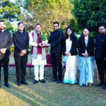 मुख्यमंत्री पुष्कर सिंह धामी से, परिवीक्षाधीन पीसीएस अधिकारियों ने की भेंट।