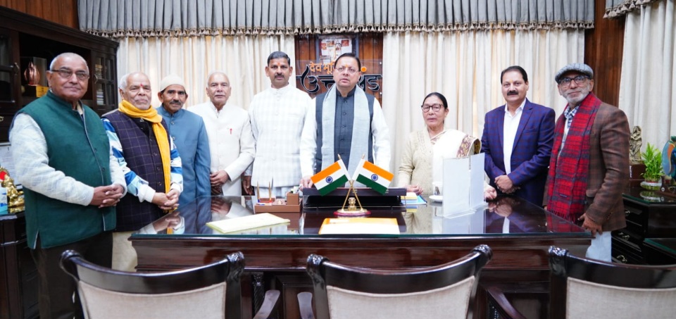 कुम्भ मेले में देवडोलियों व लोक देवताओं के प्रतीकों, एवं चल विग्रहों के स्नान और शोभा यात्रा की भव्य व्यवस्थाएं।