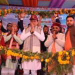 सशस्त्र सेना झंडा दिवस पर सवाड़ चमोली में, मुख्यमंत्री धामी की महत्वपूर्ण घोषणाएँ।