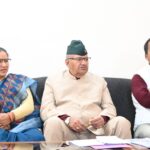 योजनाओं को गाँवो तक पहुंचाने के लिए, कार्यशालाओं का आयोजन करें अधिकारी, मंत्री गणेश जोशी।