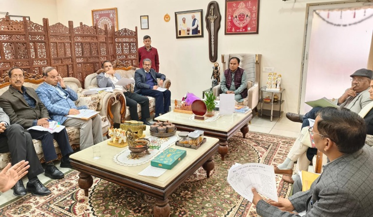 पौड़ी-श्रीनगर एनएच पर टनल निर्माण को लेंगे जनसुझाव, डॉ. धन सिंह रावत।