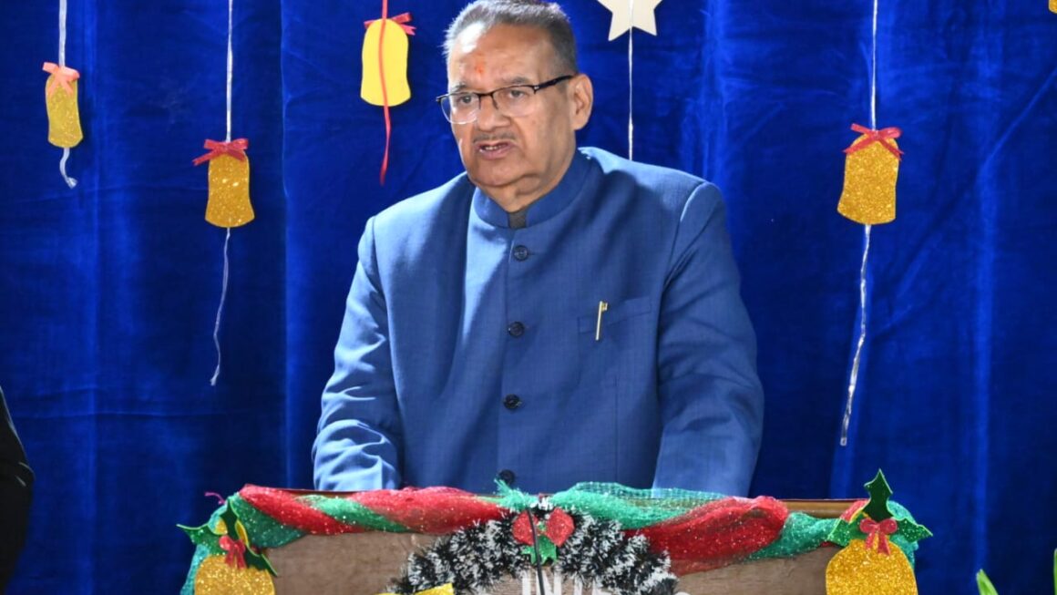 कैबिनेट मंत्री गणेश जोशी ने, सीएनआई गर्ल्स इंटर कॉलेज के वार्षिकोत्सव समारोह में किया प्रतिभाग।