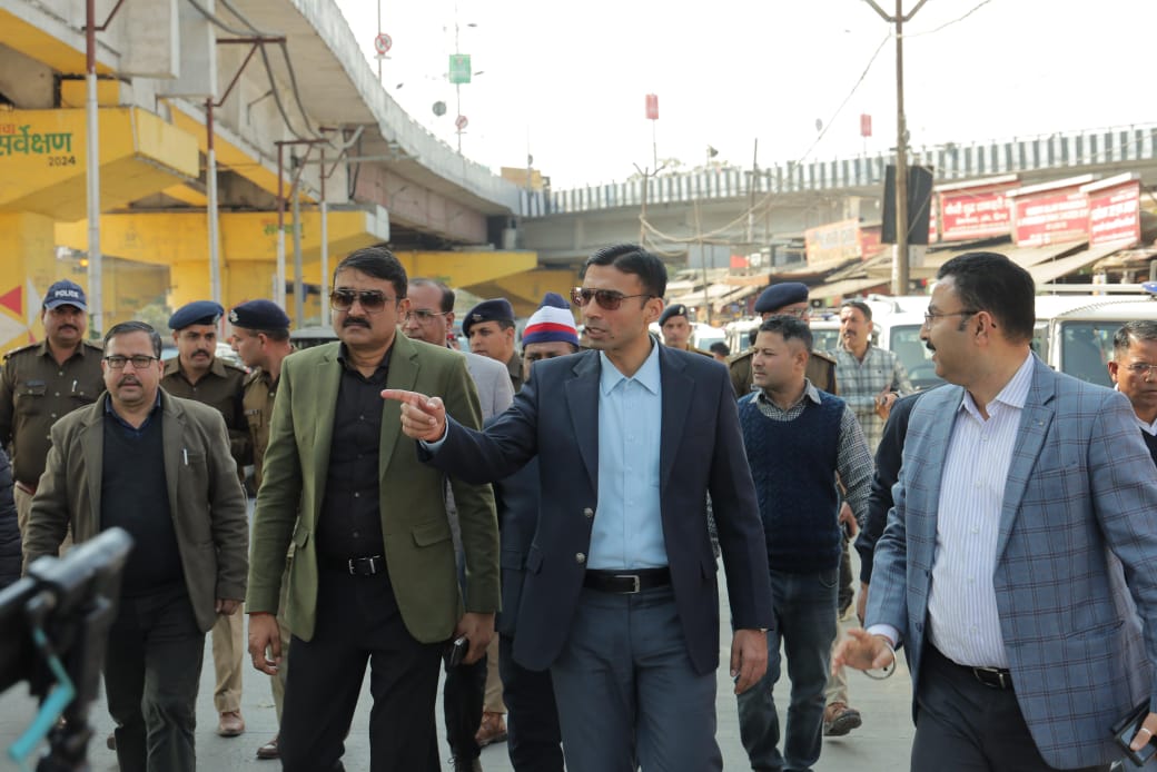  लोेकहित में डीएम सविन बसंल का बड़ा निर्णय, संडे बजार ISBT शिफ्टिंग आदेश जारी। 