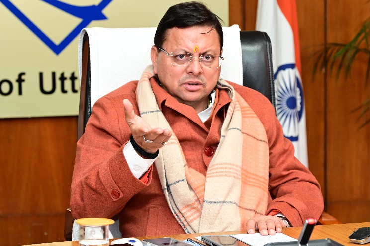 मुख्यमंत्री के अधिकारियों को सख्त निर्देश, राज्य में कानून-व्यवस्था से खिलवाड़ करने वाले तत्वों पर करें सख्त कार्रवाई।