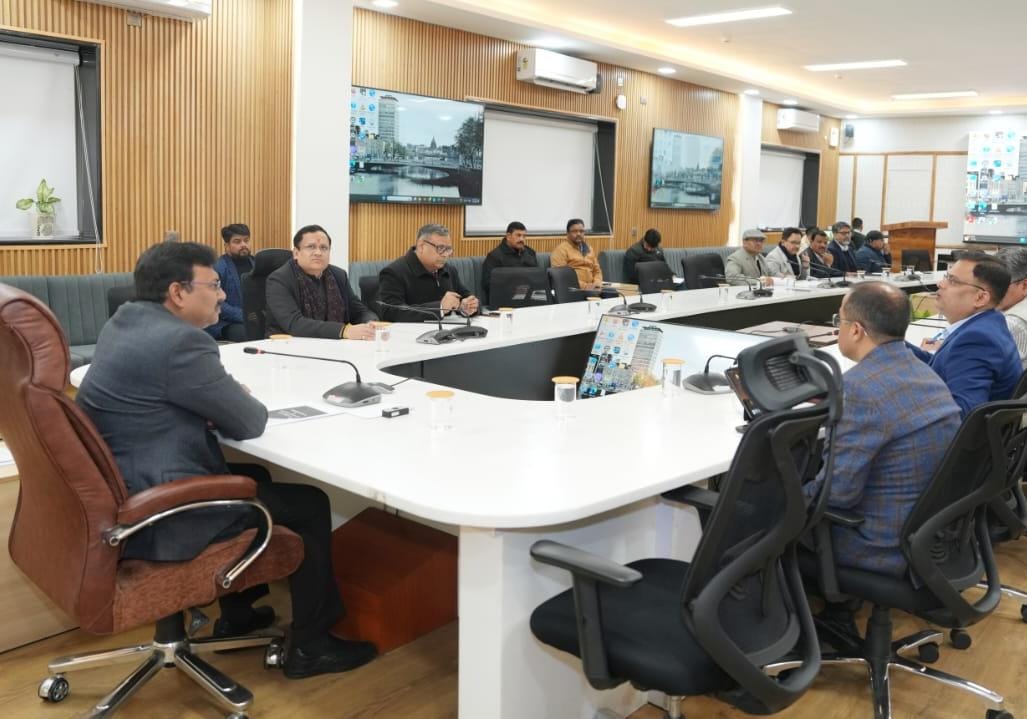 मुख्य सचिव ने उत्तराखण्ड गवर्नमेंट एसेट मैनेजमेंट सिस्टम पर, सभी विभागों को अपनी संपत्तियों को मैप करने के दिए निर्देश।