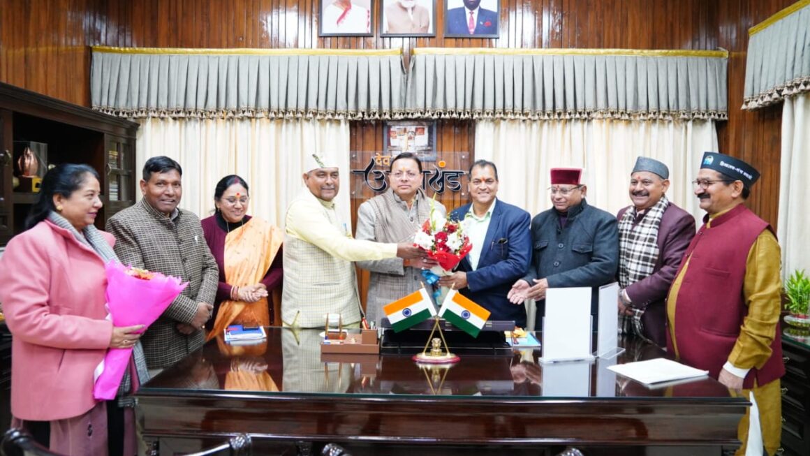 भाजपा के कई विधायकों ने, सीएम धामी से मुलाकात कर, सीबीआई जांच की संस्तुति देने पर जताया आभार।