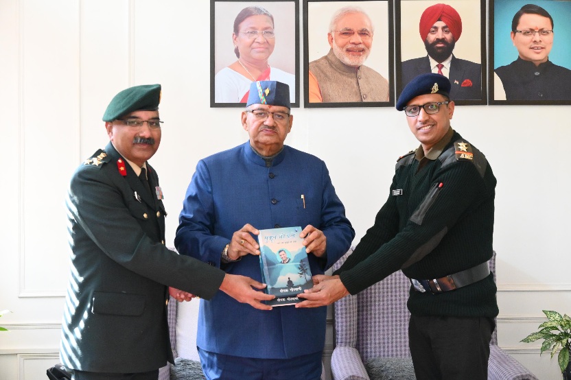 सैनिक कल्याण मंत्री गणेश जोशी से, एम.एच. हॉस्पिटल के कमाण्डेंट ब्रिगेडियर प्रफुल्ल मोहन ने की भेंट, गोल्फ कार्ट के लिए मंत्री का जताया आभार।