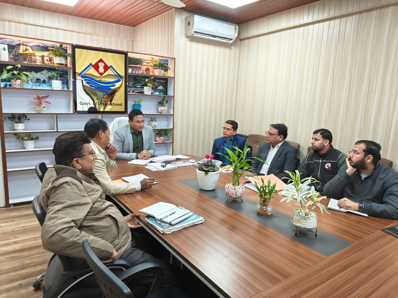 मुख्यमंत्री पुष्कर सिंह धामी के दिशा-निर्देशों में, आवास विभाग को मिले नए आयाम।