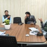 सचिव आवास डॉ आर राजेश कुमार ने की, राज्य स्तर पर योजनाओं की सघन समीक्षा।