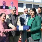 सेवा सप्ताह के तहत कैबिनेट मंत्री गणेश जोशी ने, छात्र–छात्राओं को ब्लैंकेट किए वितरित, बच्चों ने एक स्वर में बोला थैंक्यू मंत्री जी।