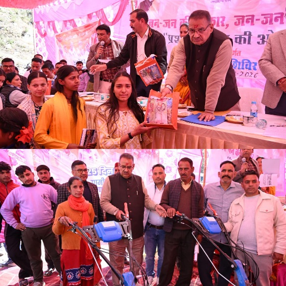 प्रशासन गांव की ओरः न्याय पंचायत सरोना में, कैबिनेट मंत्री की उपस्थित में एडीएम ने सुनी जन समस्याएं।