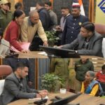 बुजर्ग दम्पति को पुत्रों ने निकाला घर से बाहर, डीएम सविन बसंल ने दर्ज करवाया भरणपोषण वाद। 