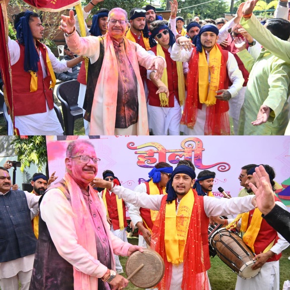 कैबिनेट मंत्री गणेश जोशी के आवास पर, पारंपरिक रंगों के साथ मना होली मिलन समारोह।