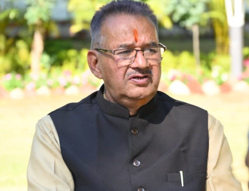 सैन्य धाम के अंतिम चरणों में चल रहे निर्माण कार्यों की समीक्षा की, सैनिक कल्याण मंत्री गणेश जोशी।