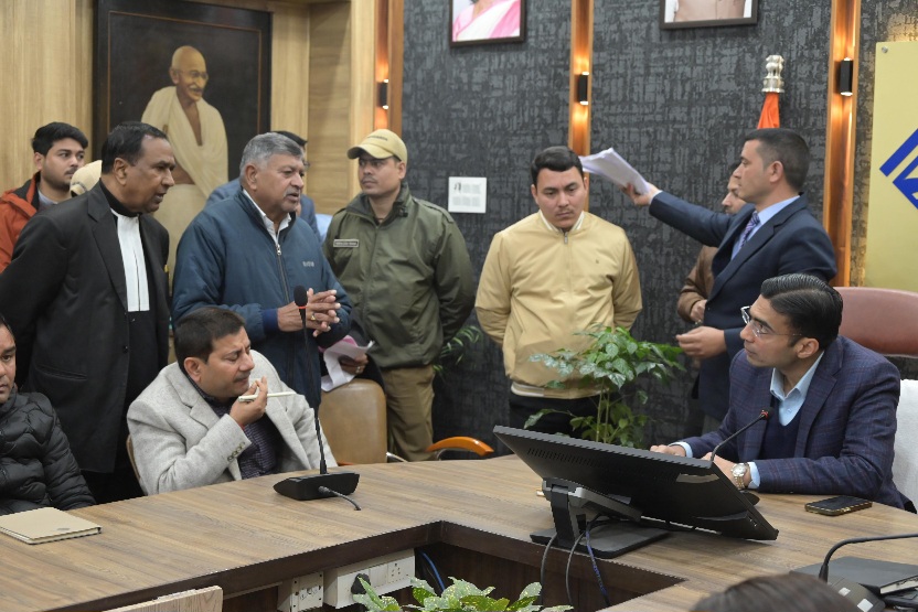 जिला प्रशासन के भरण-पोषण आदेश की अवहेलना पर, पुत्र की कटी 1.50 लाख की आरसी। 