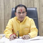 एक दर्जन प्राथमिक विद्यालयों का होगा पुनर्निर्माण, डाॅ. धन सिंह रावत।