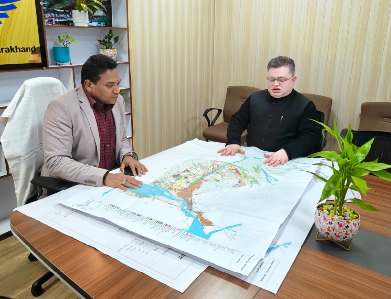 राज्य सरकार शहरों को आधुनिक, सुव्यवस्थित और भविष्य की जरूरतों के अनुरूप विकसित करने के लिए पूरी तरह प्रतिबद्ध, डॉ. आर. राजेश कुमार।