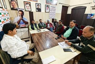 PCC अध्यक्ष गणेश गोदियाल की अध्यक्षता में, कॉंग्रेस के वरिष्ठ नेताओं की अहम बैठक, 16 फरवरी राजभवन घेराव को लेकर हुई चर्चा। 