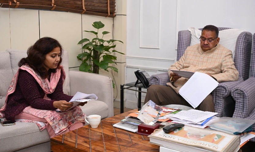 ग्राम्य विकास मंत्री गणेश जोशी ने REAP ग्रामोत्थान की समीक्षा की, बजट शत-प्रतिशत खर्च करने व महिला सशक्तिकरण पर दिया जोर।