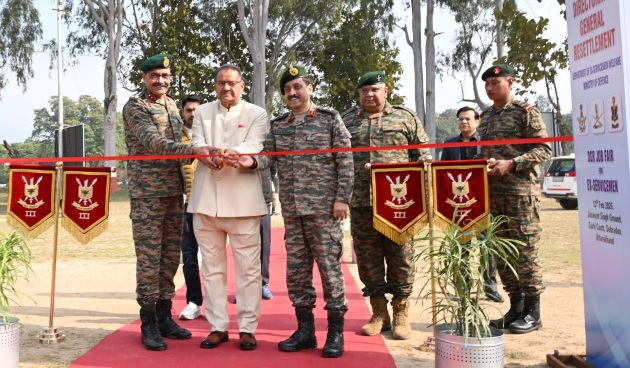 सैनिक कल्याण मंत्री गणेश जोशी ने, देहरादून में रक्षा मंत्रालय द्वारा आयोजित, पूर्व सैनिक रोजगार मेले का किया शुभारंभ।