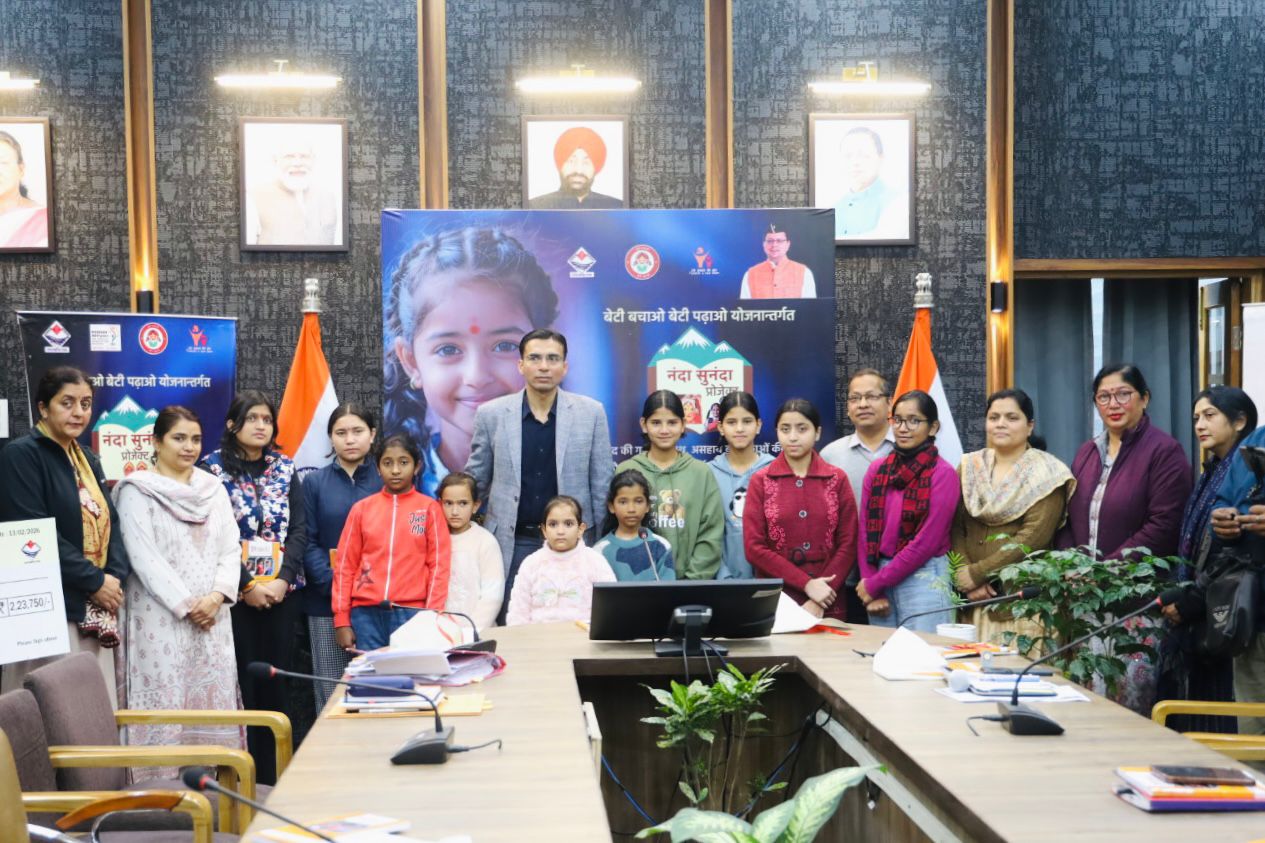 सीएम धामी के मार्गदर्शन में, डीएम सविन बसंल ने प्रोजेक्ट ‘‘नंदा-सुंनदा’’ से अब तक, 62 लाख से 126 बालिकाओं की शिक्षा की पुनर्जीवित। 