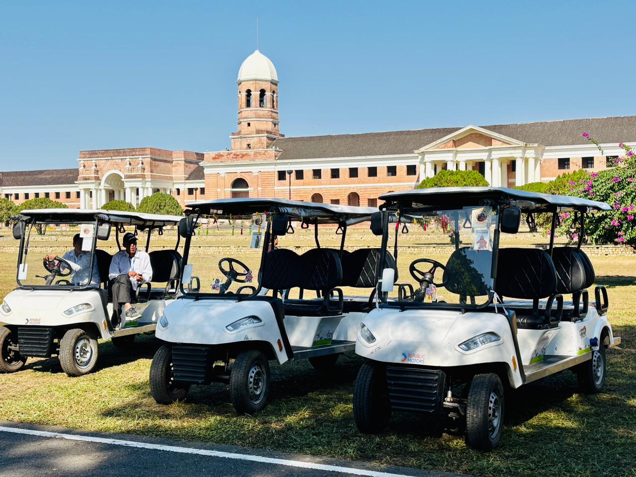 मसूरी में अतिरिक्त गोल्फकार्ट संचालन लिए, जिला प्रशासन व आरईसी रूरल के मध्य इसी माह होगा एमओयू साइन।