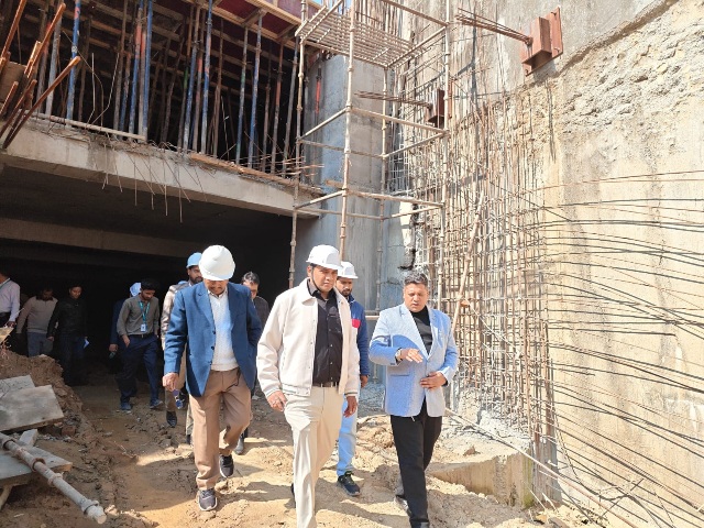 आवास सचिव डॉ. आर. राजेश कुमार ने, एमडीडीए की तीन महत्वपूर्ण परियोजनाओं का किया स्थलीय निरीक्षण।