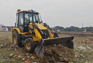 एमडीडीए की सख़्त कार्रवाई, अवैध प्लॉटिंग पर चला पीला पंजा, 10 बीघा भूमि पर किया गया ध्वस्तीकरण।