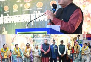 सैनिक कल्याण मंत्री गणेश जोशी ने, 16वीं बटालियन गढ़वाल राइफल्स के 46वें स्थापना दिवस को किया संबोधित।