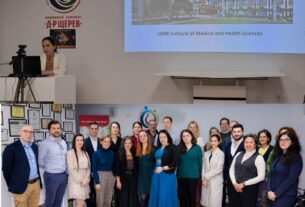 श्री महंत इंदिरेश अस्पताल की वरिष्ठ कैंसर सर्जन डॉक्टर पल्लवी कौल सोफिया का, बुल्गारिया में अंतरराष्ट्रीय मंच पर प्रेरक व्याख्यान।