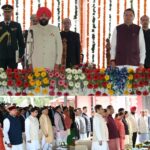 राज्यपाल लेफ्टिनेंट जनरल गुरमीत सिंह ने, उत्तराखण्ड सरकार के नवनियुक्त मंत्रियों को पद एवं गोपनीयता की दिलाई शपथ।