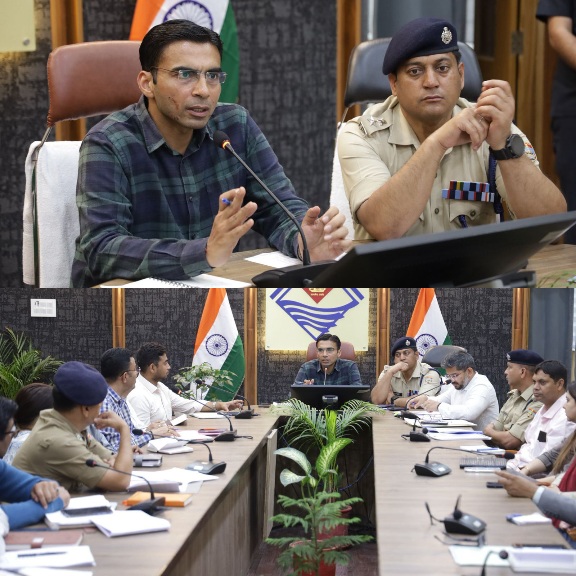 पीएम मोदी के प्रस्तावित भ्रमण कार्यक्रम के दृष्टिगत जिला प्रशासन अलर्ट, तैयारियों को लेकर डीएम सविन बंसल ने दिए दिशा निर्देश।