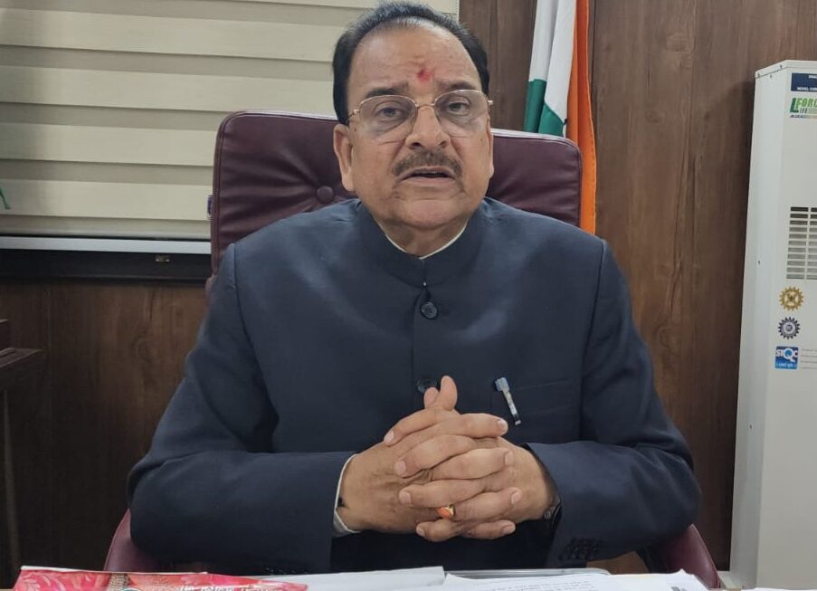 कैबिनेट विस्तार पर अजय भट्ट ने दी बधाई, नए मंत्रियों से विकास को मिलेगी गति।