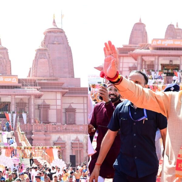प्रदेश में धार्मिक पर्यटन को, वैश्विक पहचान दिलाने के लिए प्रतिबद्ध है राज्य सरकार, मुख्यमंत्री धामी।
