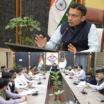 प्रधानमंत्री के भ्रमण कार्यक्रम को लेकर जिला प्रशासन अलर्ट मोड पर, डीएम ने रेखीय विभागों के अधिकारी संग की समीक्षा बैठक, दिए आवश्यक दिशा-निर्देश।