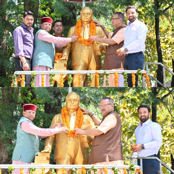 कैबिनेट मंत्री गणेश जोशी और कैबिनेट मंत्री खजान दास ने, बाबा साहेब अंबेडकर जयंती के अवसर पर, उनकी प्रतिमा पर माल्यार्पण कर दी श्रद्धांजलि।