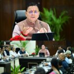 सीएम हेल्पलाइन 1905 पर लंबित शिकायतों के, त्वरित निस्तारण के लिए विशेष अभियान चलाया जाए, सीएम धामी।