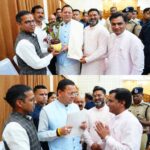 मुख्यमंत्री पुष्कर सिंह धामी ने, प्रदेशभर से आए नागरिकों की सुनीं समस्याएं, अधिकारियों को समाधान के दिए निर्देश।