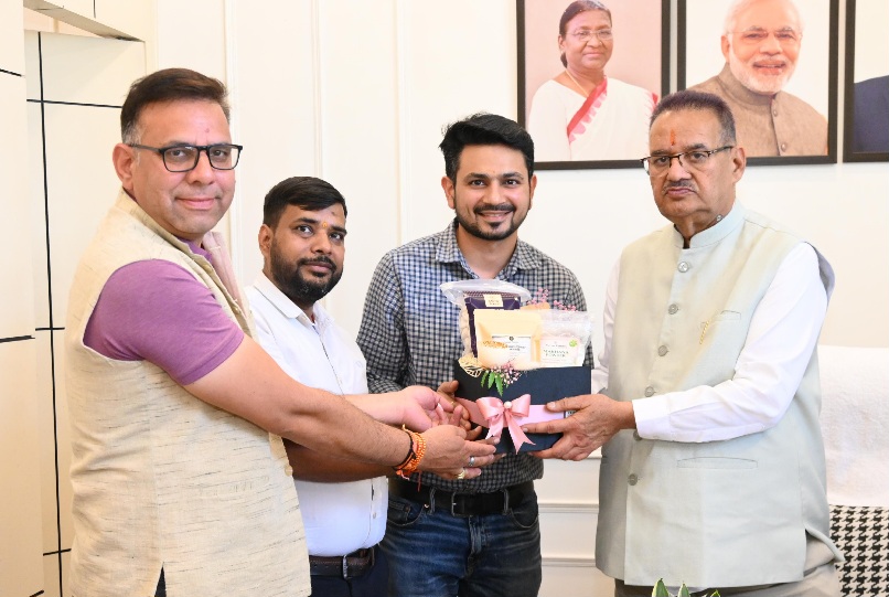 प्रदेश में मखाना की खेती प्रोत्साहित करने के लिए, किसानों को दिया जाय प्रशिक्षण, कृषि मंत्री गणेश जोशी।