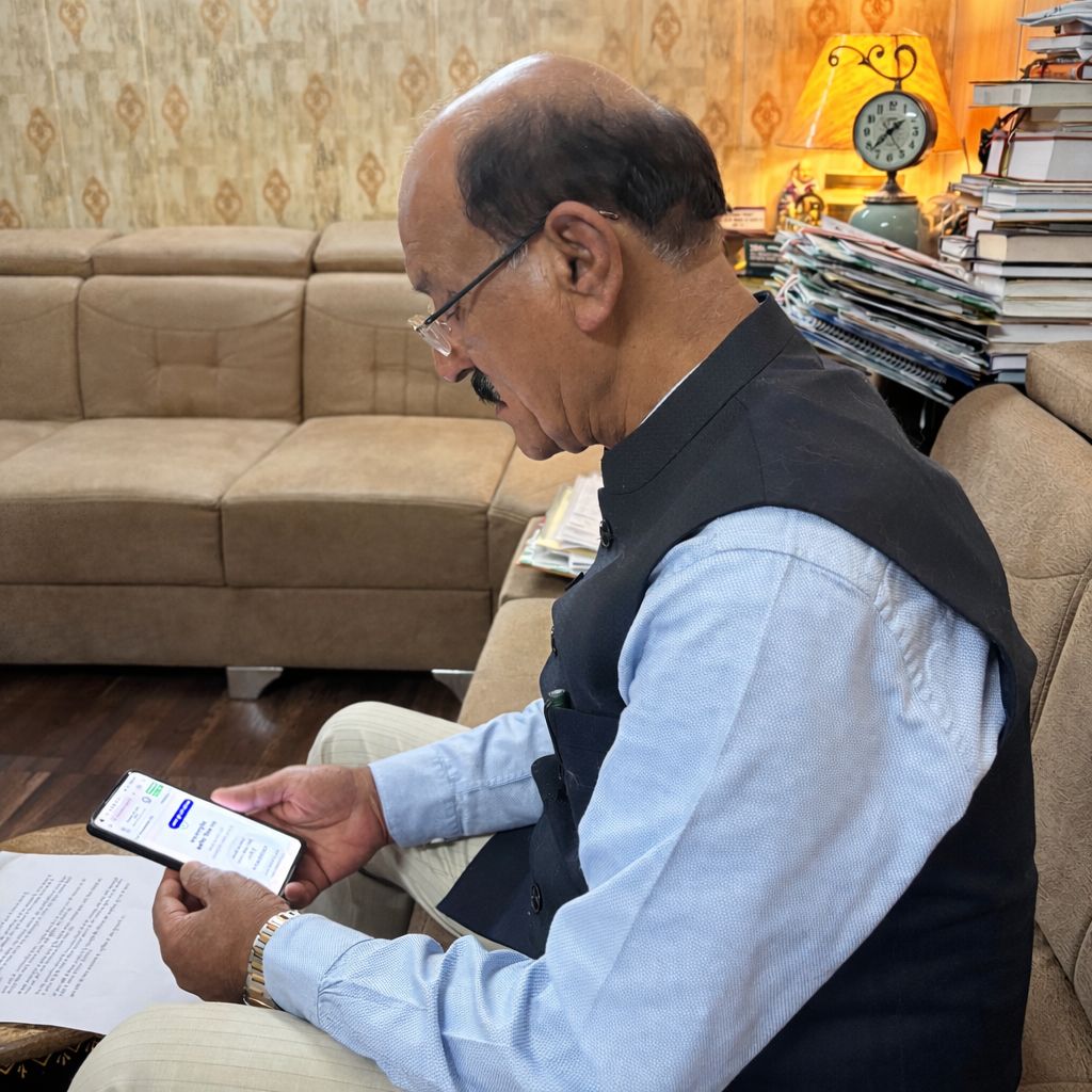 कैबिनेट मंत्री सुबोध उनियाल ने, स्वयं स्वगणना कर प्रदेशवासियों से 24 अप्रैल तक जुड़ने की अपील की।