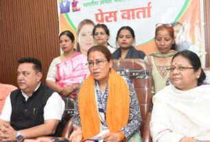 महिला आरक्षण पर विरोध करने वालों को जनता सिखाएगी सबक, कैबिनेट मंत्री रेखा आर्या।