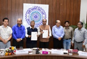 आईआईटी रुड़की और उत्तराखंड स्पेस एप्लीकेशन सेंटर के बीच हुआ एमओयू, अंतरिक्ष विज्ञान एवं जियोस्पेशियल तकनीक में सहयोग को बढ़ावा।