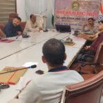 प्रधानमंत्री आदर्श ग्राम योजना के तहत 14 ग्रामों के समग्र विकास पर जोर।