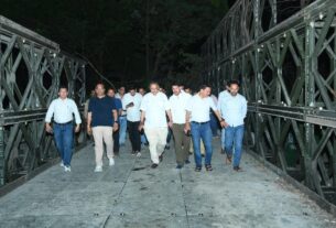 मसूरी-देहरादून मार्ग पर निर्मित वैली ब्रिज जनता को समर्पित, कैबिनेट मंत्री गणेश जोशी ने किया उद्घाटन।