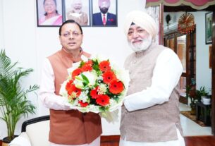 सीएम धामी से श्री हेमकुंट साहिब प्रबंधन ट्रस्ट के अध्यक्ष ने की भेंट, 20 मई  को श्री हेमकुंट साहिब यात्रा के पहले जत्थे में, शामिल होने का दिया निमंत्रण। 