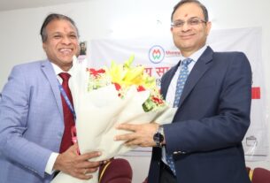 आरबीआई गवर्नर संजय मल्होत्रा ने, सीएफएल द्वारा आयोजित वित्तीय साक्षरता शिविर का किया दौरा।