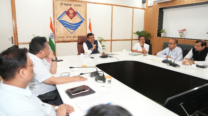 मुख्य सचिव ने गर्मी बढ़ने से विद्युत माँग बढ़ने पर ली यूपीसीएल के साथ उच्च स्तरीय बैठक।