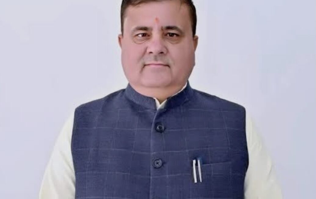 महिला आरक्षण पर विशेष सत्र स्वागतयोग्य, कांग्रेसी प्रदर्शन ढोंग, महेंद्र भट्ट।