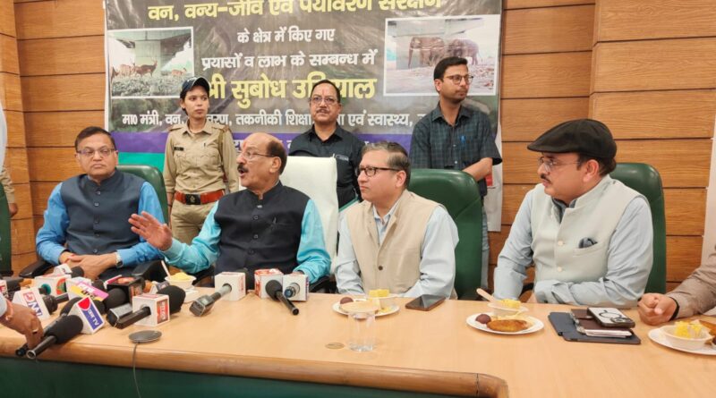 दिल्ली-दून एक्सप्रेस-वे पर बना, एलिवेटेड वाइल्ड लाइफ कारिडोर वन्य जीवों का बनेगा सुरक्षा कवच, वन मंत्री सुबोध उनियाल।
